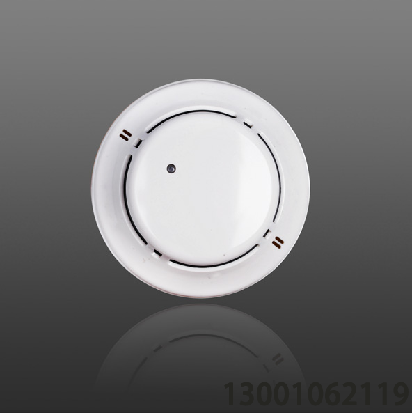 <b>JTY-GM-LD3000EN/C 點(diǎn)型光電感煙火災(zāi)探測器（編碼型）</b>